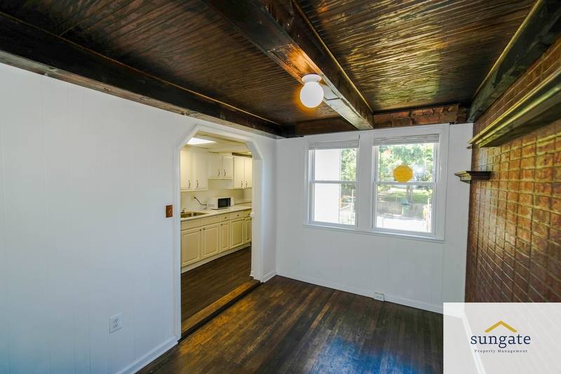Townhouse for rent at 217 W Edgevale Rd, Pasadena, MD 21122