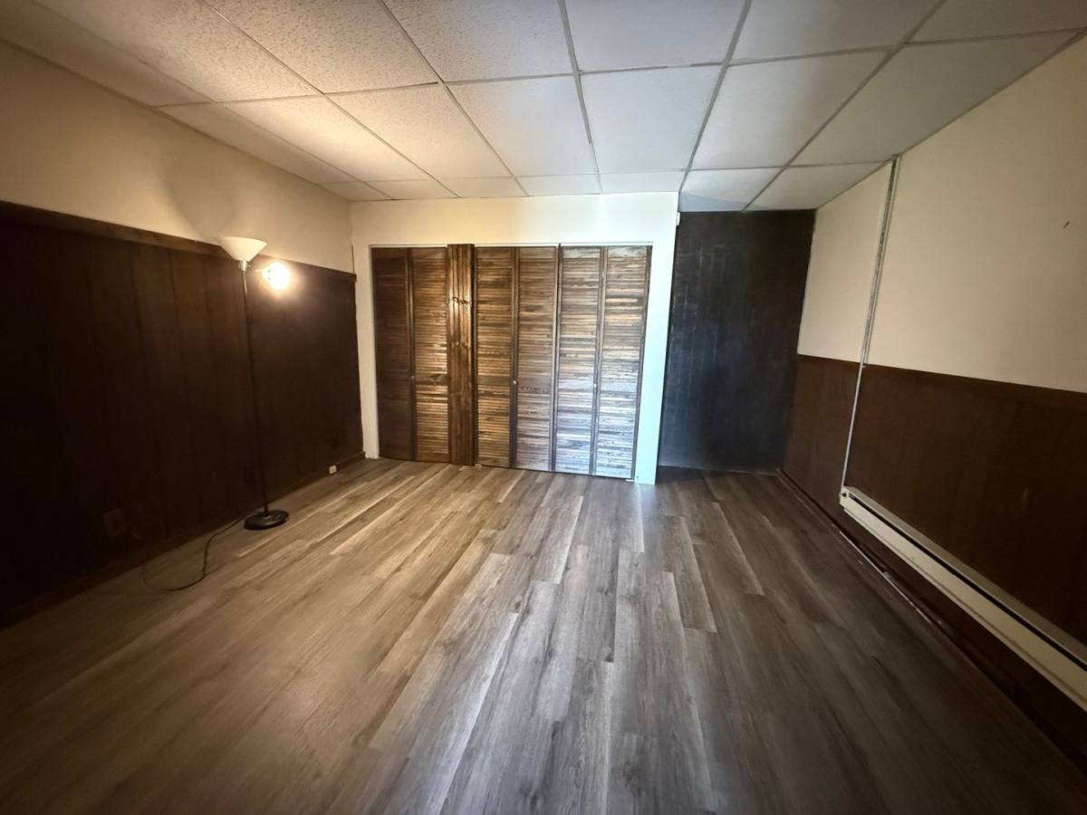 Apartment for rent at 9857 W Smith St, Yorktown, IN 47396