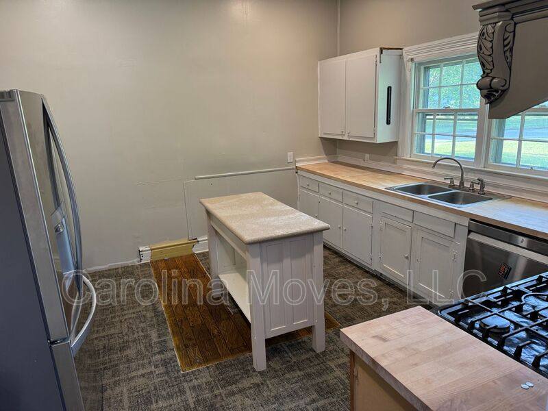 House for rent at 200 Pelham St, Greer, SC 29651