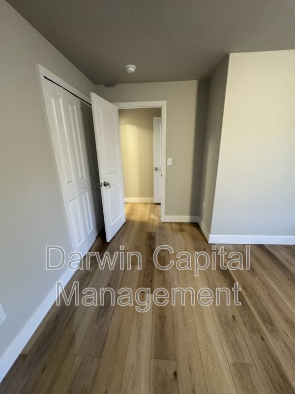 Apartment for rent at 166 E Ave, Pitman, NJ 08071