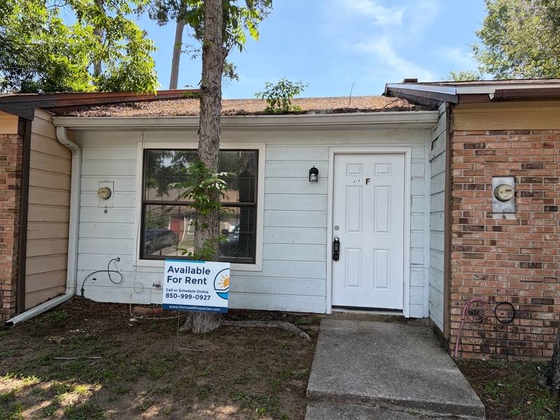 House for rent at 214 White Dr #F-1, Tallahassee, FL 32303