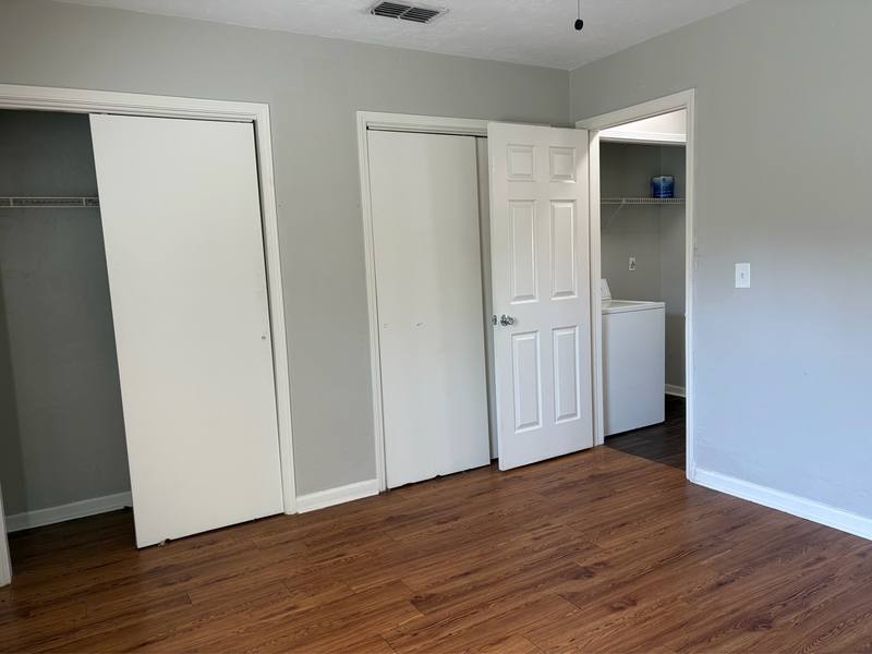 House for rent at 214 White Dr #F-1, Tallahassee, FL 32303