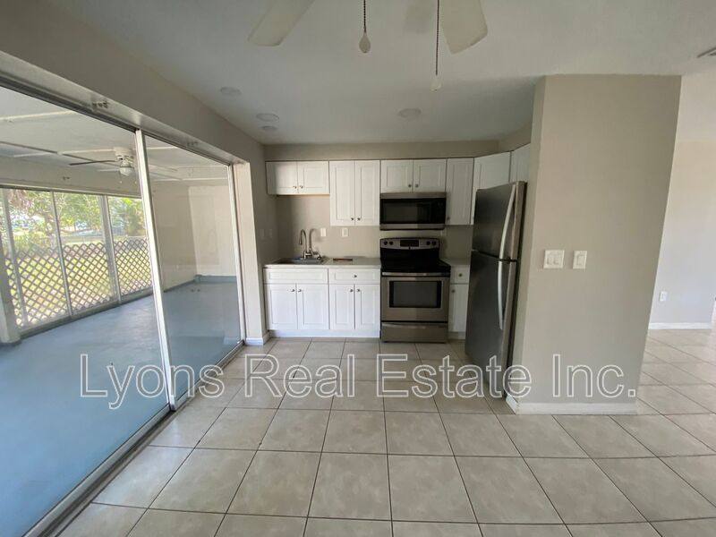 House for rent at 11310 Linda Loma Dr, Fort Myers, FL 33908