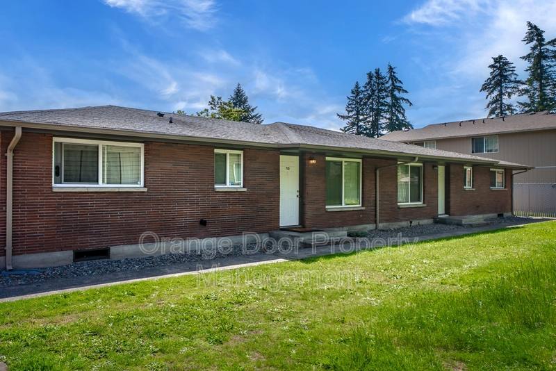Apartment for rent at 712 127th St S #1, Tacoma, WA 98444