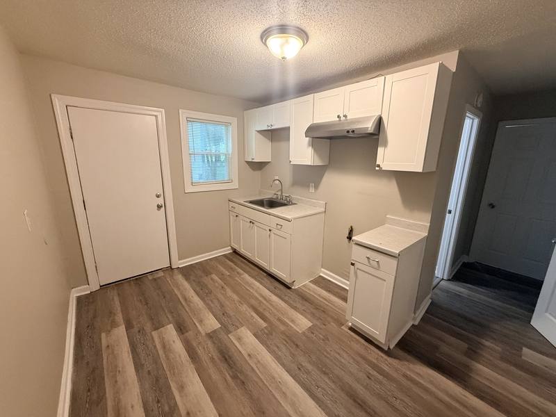 Apartment for rent at 3042 McAdoo Ave #1, Memphis, TN 38112