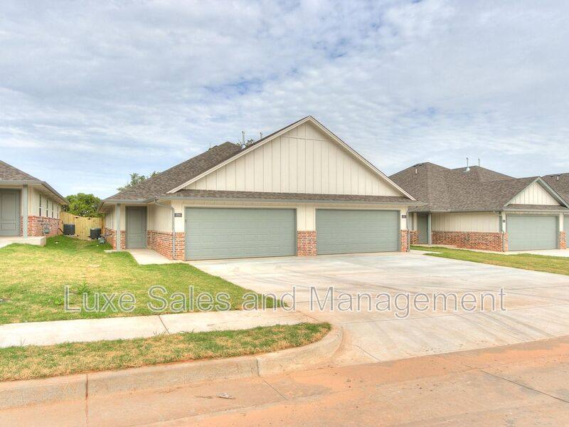 House for rent at 7307 NW 38th St, Bethany, OK 73008