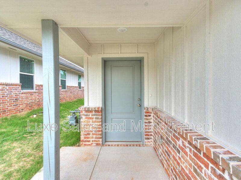 House for rent at 7307 NW 38th St, Bethany, OK 73008