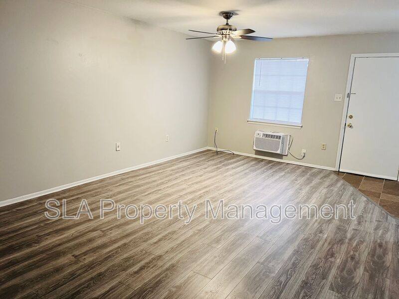 Apartment for rent at 4546 Alvin Dark Ave #3, Baton Rouge, LA 70820
