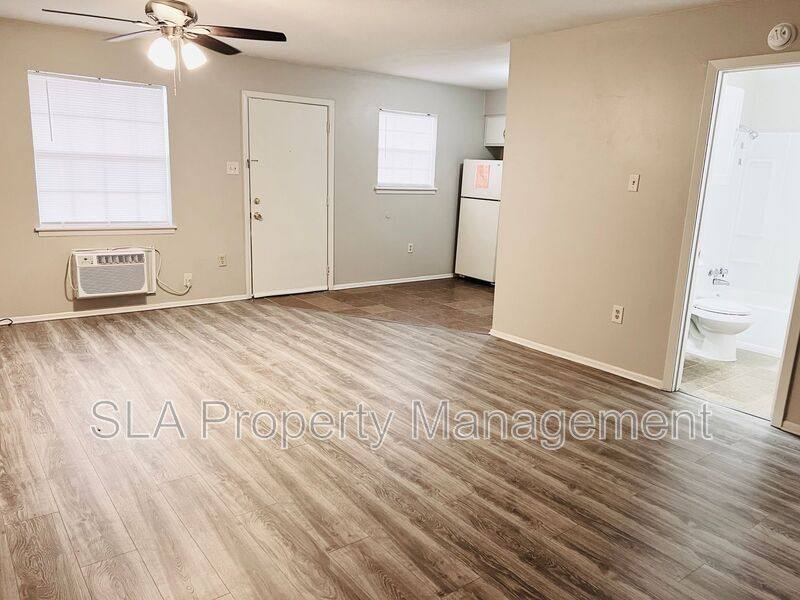 Apartment for rent at 4546 Alvin Dark Ave #3, Baton Rouge, LA 70820