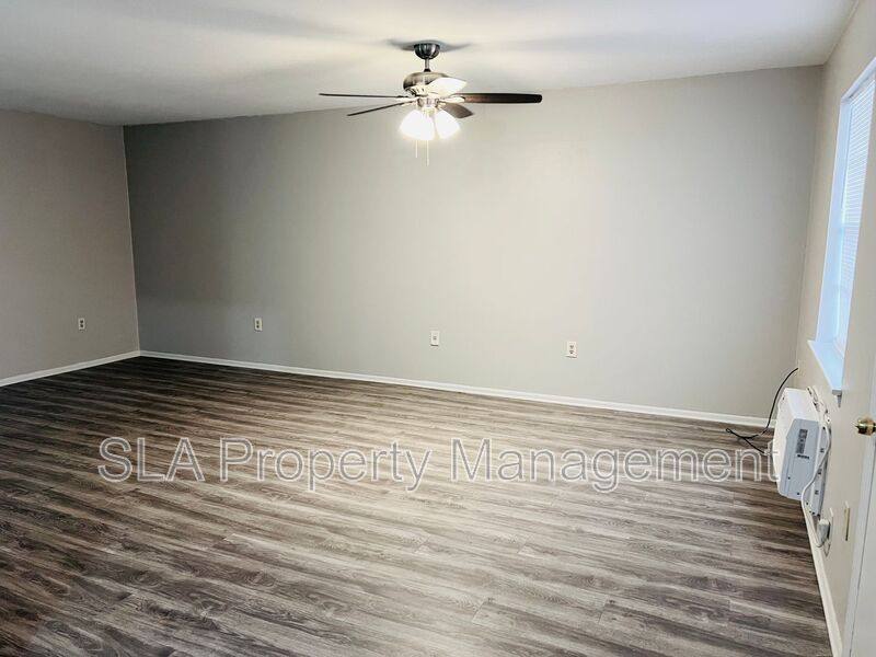 Apartment for rent at 4546 Alvin Dark Ave #3, Baton Rouge, LA 70820