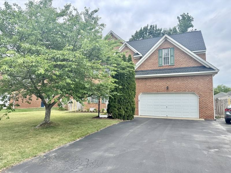House for rent at 9342 Summer Oak Dr, Mechanicsville, VA 23116