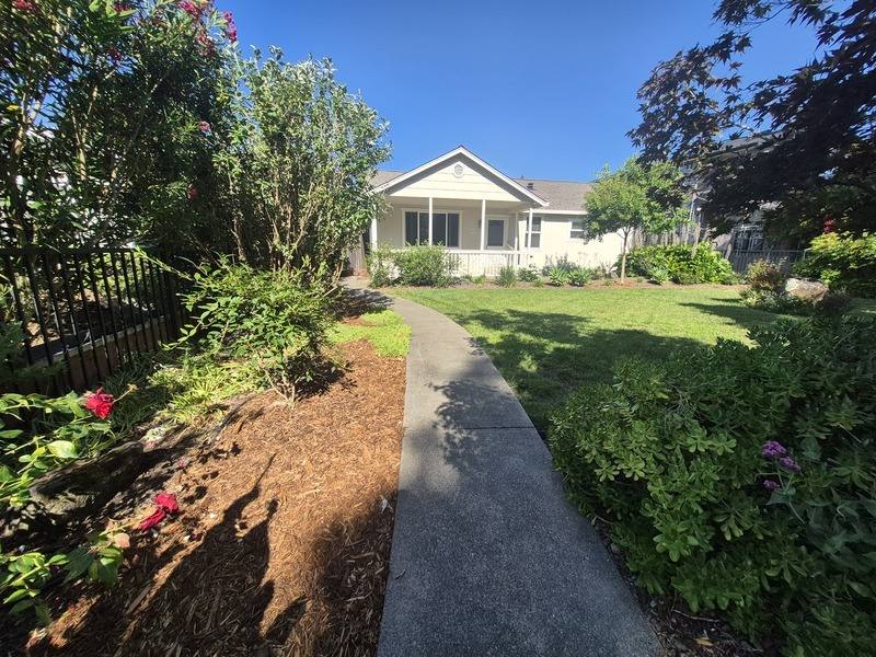 House for rent at 99 First St, Healdsburg, CA 95448