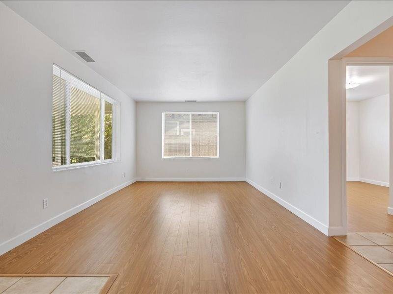 House for rent at 99 First St, Healdsburg, CA 95448