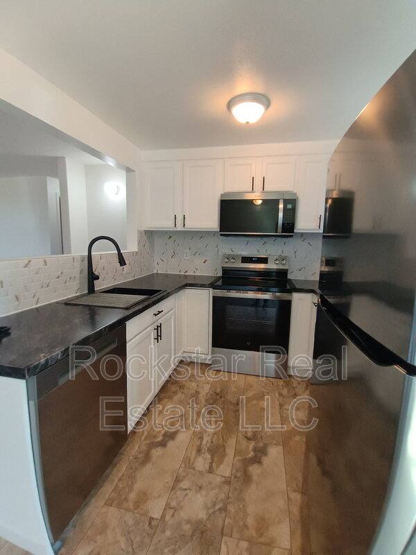 House for rent at 702 E Bridgeport Ave, Spokane, WA 99207