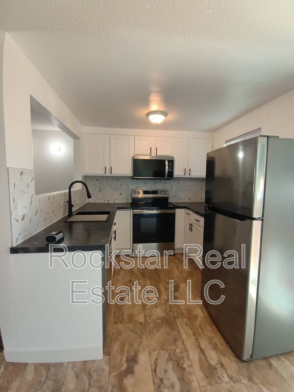 House for rent at 702 E Bridgeport Ave, Spokane, WA 99207