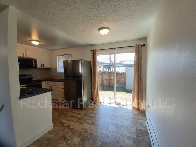 House for rent at 702 E Bridgeport Ave, Spokane, WA 99207