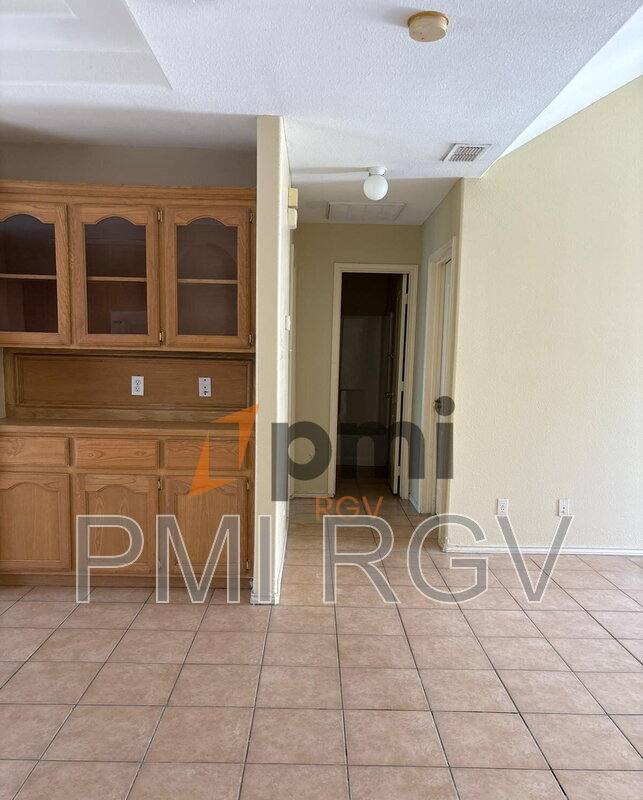 Apartment for rent at 1901 W Western Dr #2, Edinburg, TX 78539