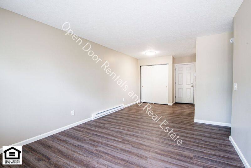 Apartment for rent at 101 Autumn Hills Dr, Albion, IN 46701