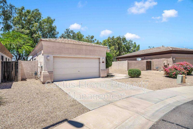 House for rent at 20276 N 64th Ave, Glendale, AZ 85308