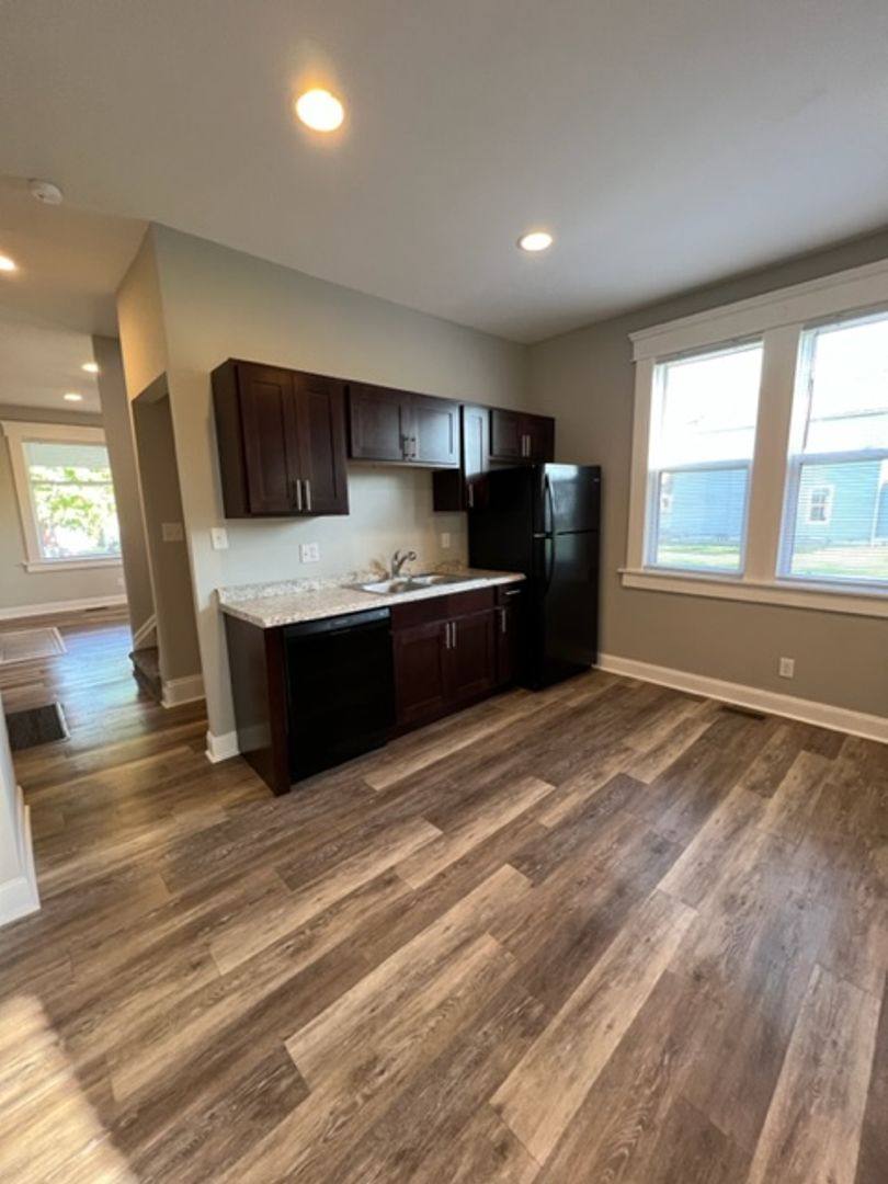 Apartment for rent at 764-768 S 17th St, Columbus, OH 43206