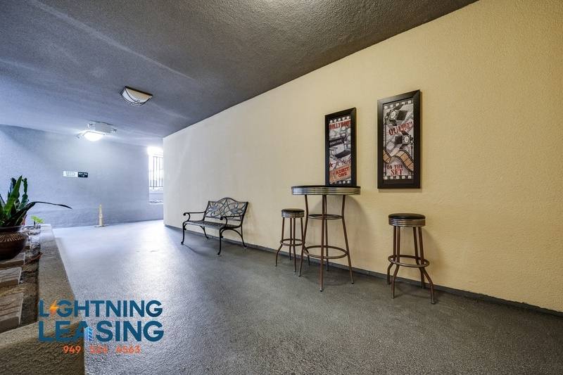 Apartment for rent at 11225 Morrison St #118, North Hollywood, CA 91601