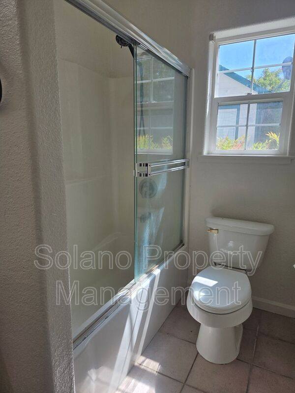 Apartment for rent at 500 Elizabeth St #C, Vacaville, CA 95688