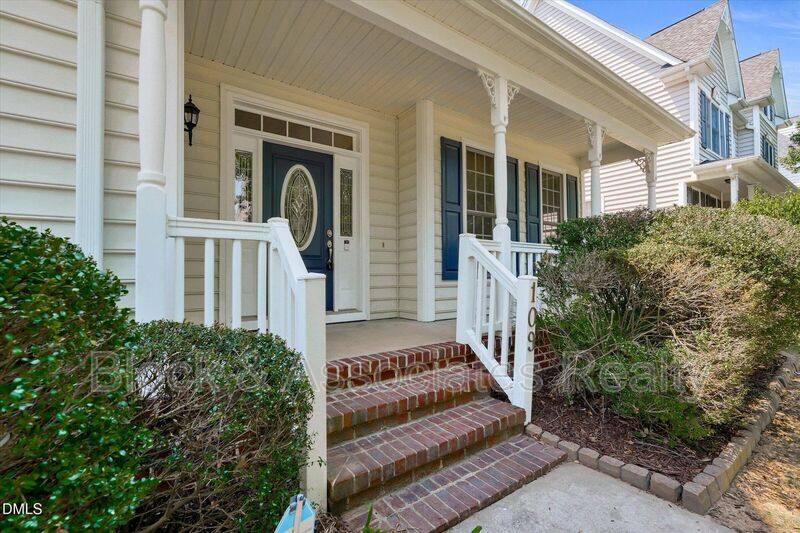 House for rent at 109 Old Savannah Dr, Morrisville, NC 27560
