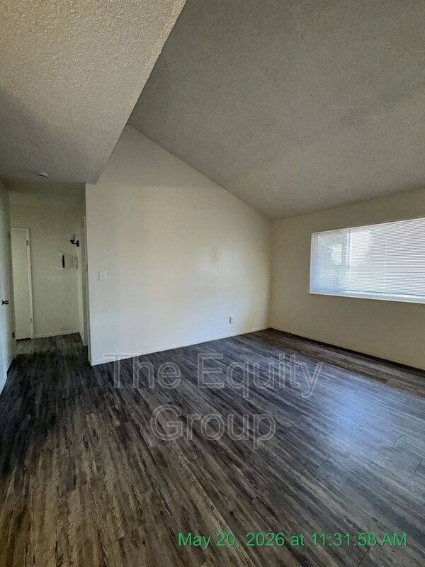 Apartment for rent at 1432 W Elowin Ave, Visalia, CA 93291