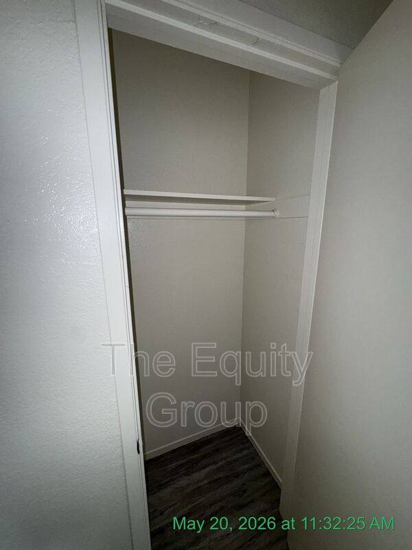 Apartment for rent at 1432 W Elowin Ave, Visalia, CA 93291