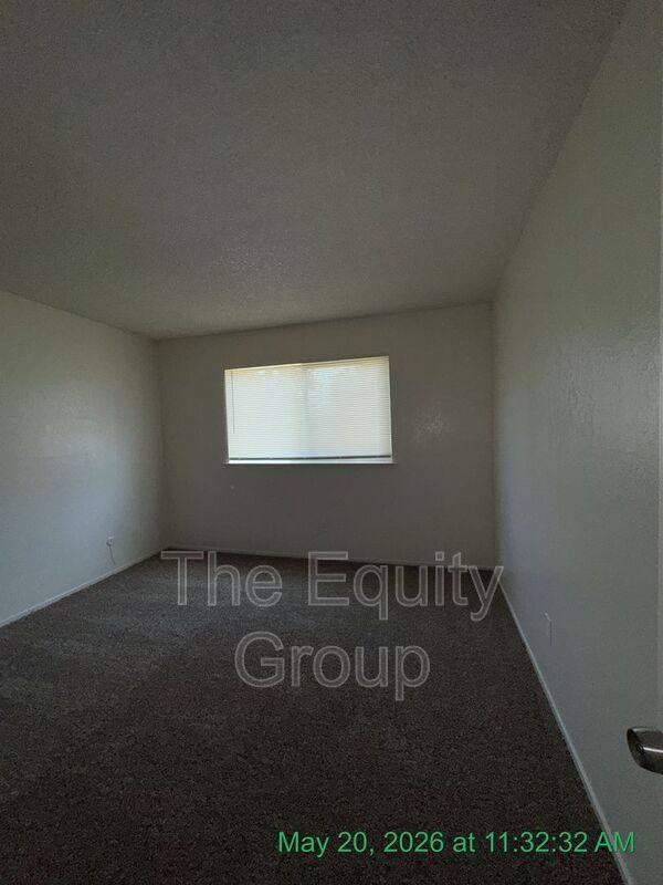 Apartment for rent at 1432 W Elowin Ave, Visalia, CA 93291
