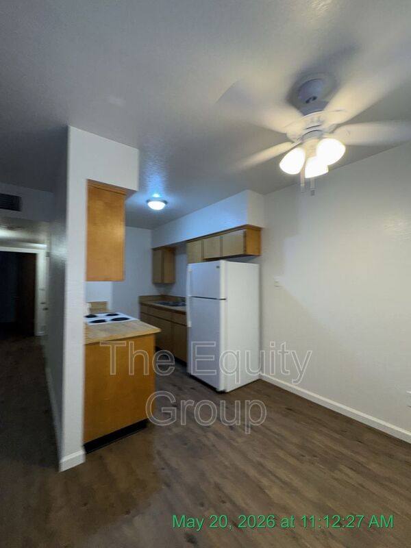 Apartment for rent at 1326 W Elowin Ave, Visalia, CA 93291