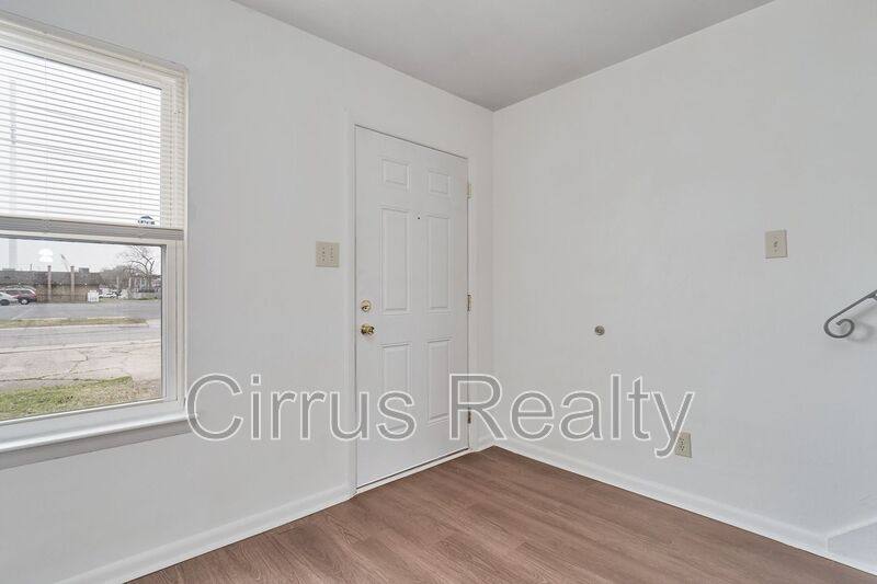 Townhouse for rent at 2756 Peach St, Portsmouth, VA 23704