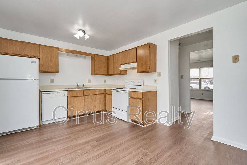 Townhouse for rent at 2756 Peach St, Portsmouth, VA 23704