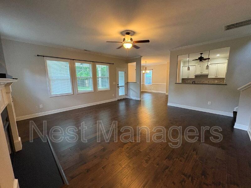 House for rent at 403 Cape Fear Ave, Fayetteville, NC 28303