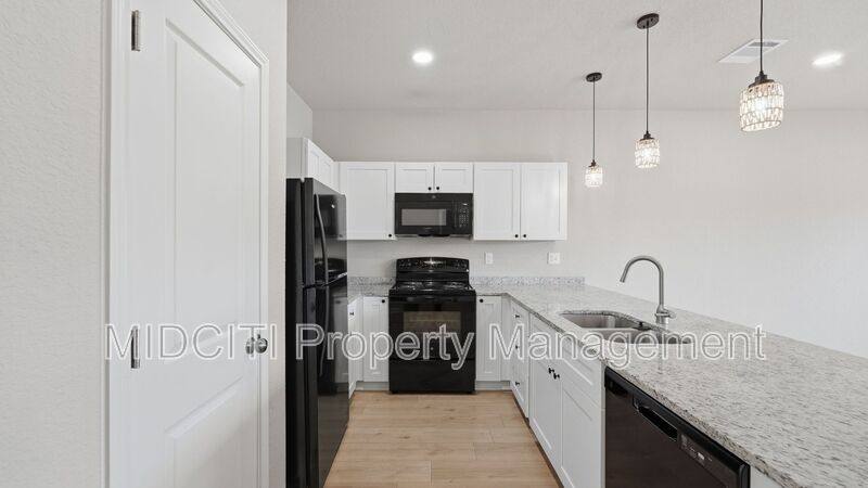 Townhouse for rent at 7210 John Palmer Dr #101, San Antonio, TX 78239
