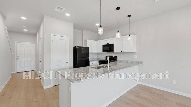 Townhouse for rent at 7210 John Palmer Dr #101, San Antonio, TX 78239