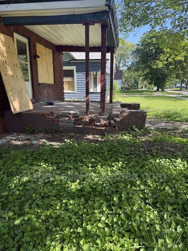 House for rent at 1665 N Union St, Decatur, IL 62526