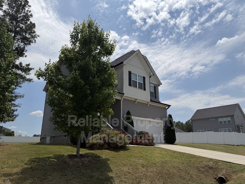 House for rent at 44 Alder Creek, Clayton, NC 27527