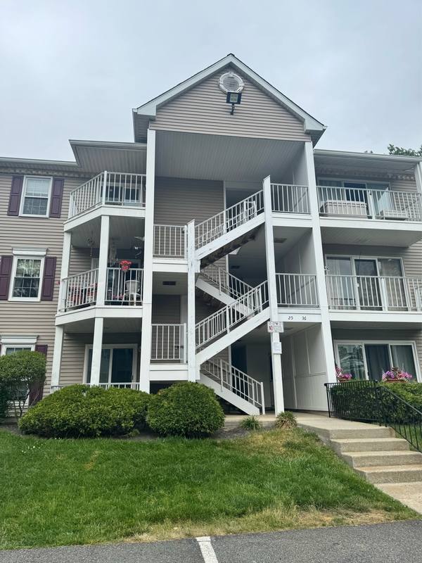 Condo for rent at 31 Arapaho Place #1, Absecon, NJ 08205