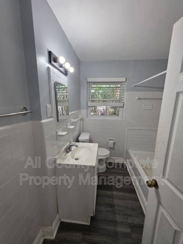 Apartment for rent at 4918 N Pearl St, Jacksonville, FL 32206