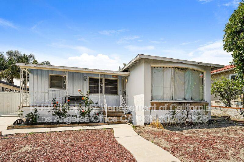 House for rent at 215 N Western Ave, San Pedro, CA 90732