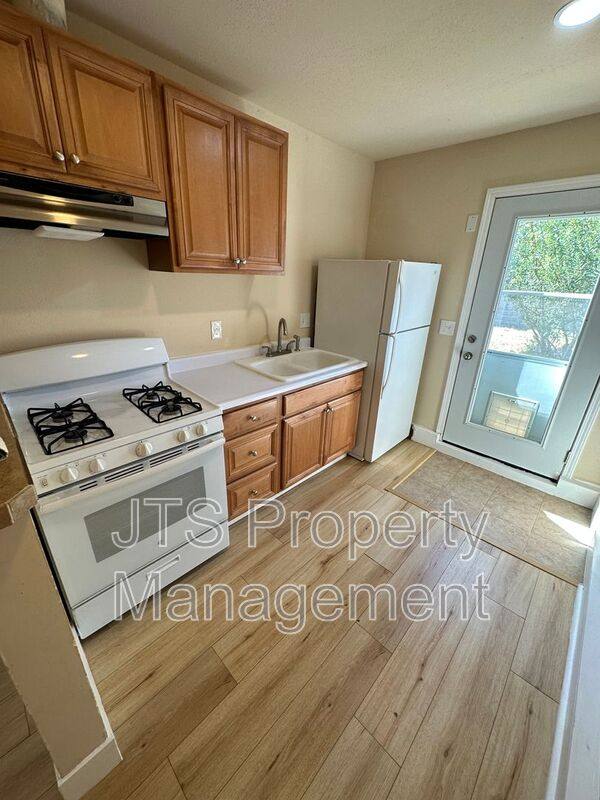 House for rent at 3515 Sue Pam Dr, Carmichael, CA 95608