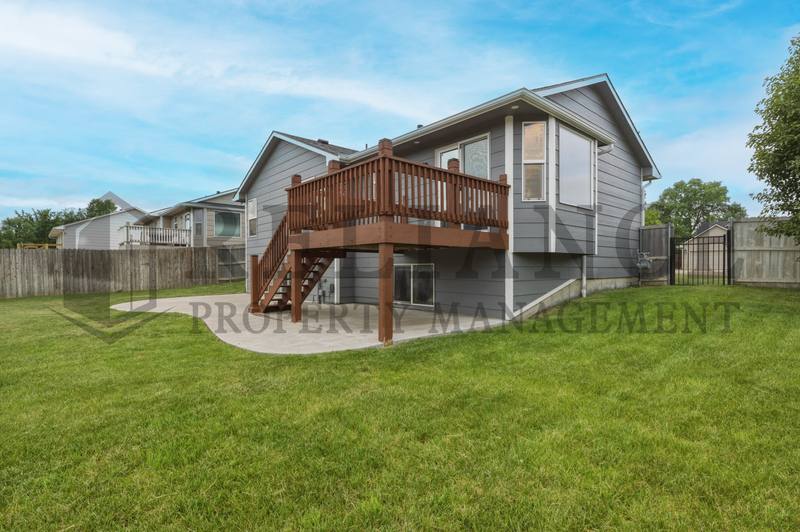 House for rent at 1726 Black Oak Court, Andover, KS 67002