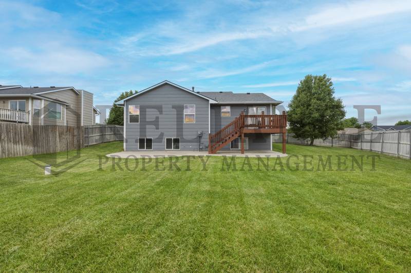 House for rent at 1726 Black Oak Court, Andover, KS 67002
