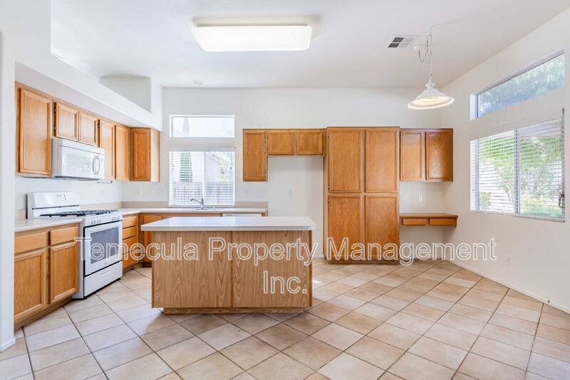 House for rent at 26440 Saint Ives Court, Murrieta, CA 92563