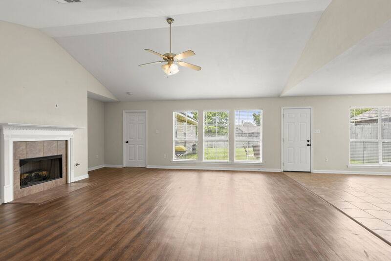 House for rent at 11327 Shady Bend Dr, Denham Springs, LA 70726