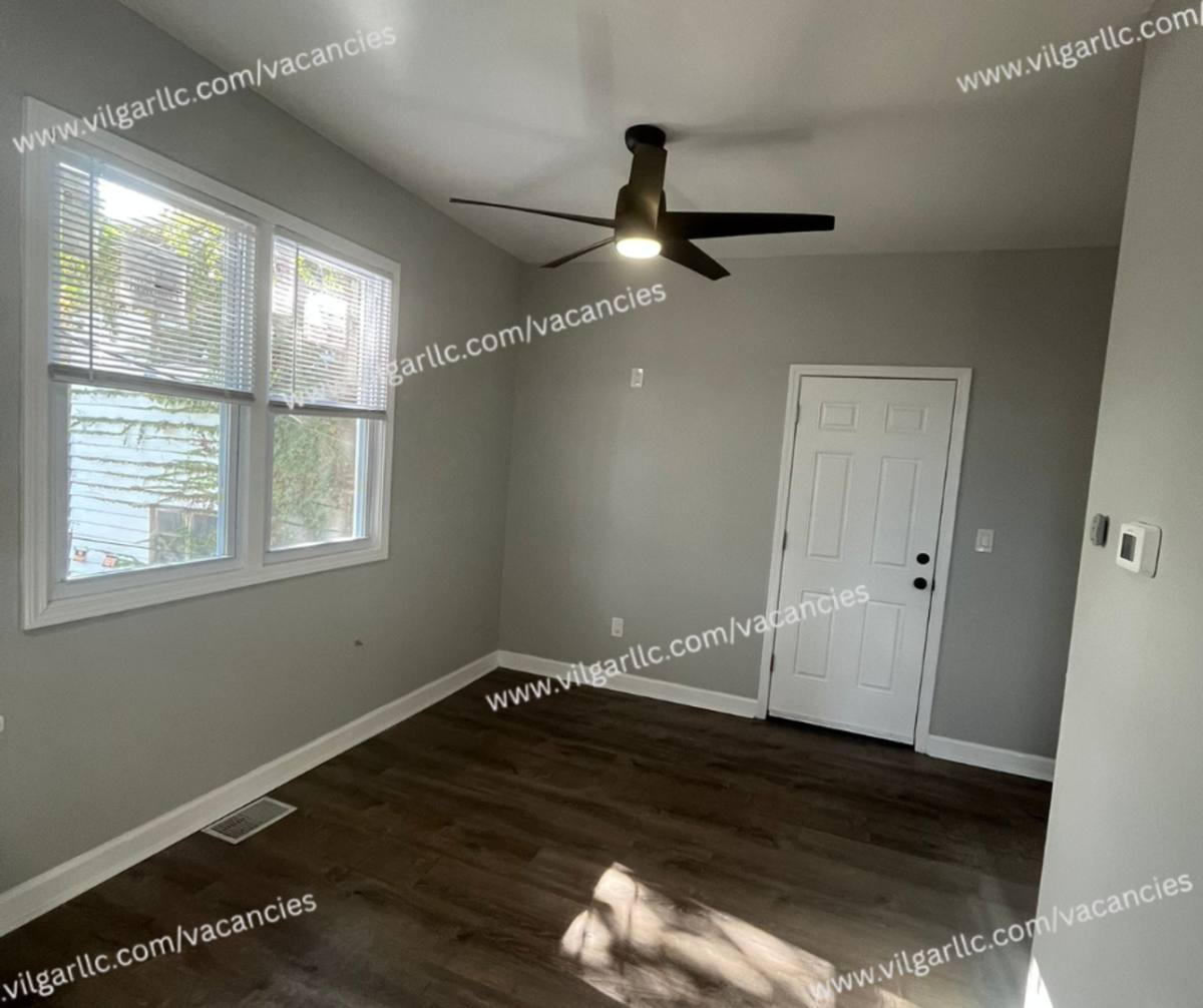 Apartment for rent at 4117 Euclid Ave, East Chicago, IN 46312