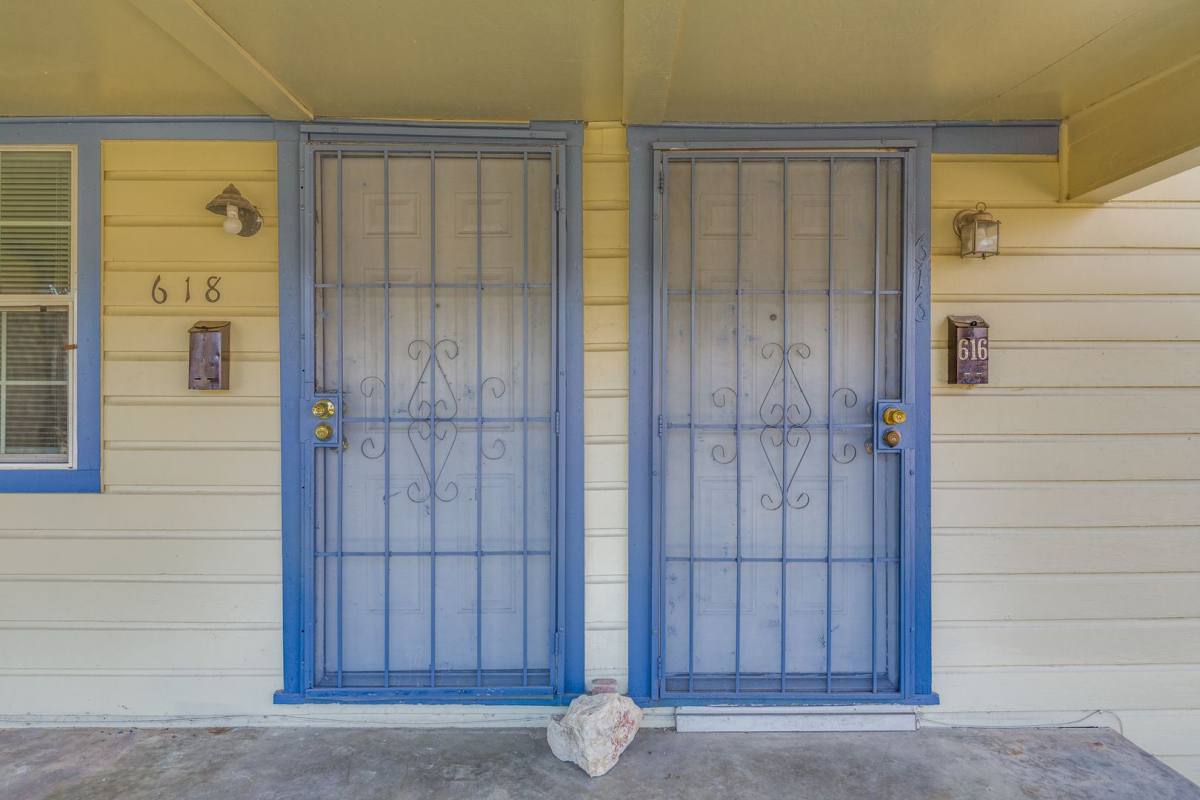 Apartment for rent at 616 & 618 Porter St, San Antonio, TX 78210