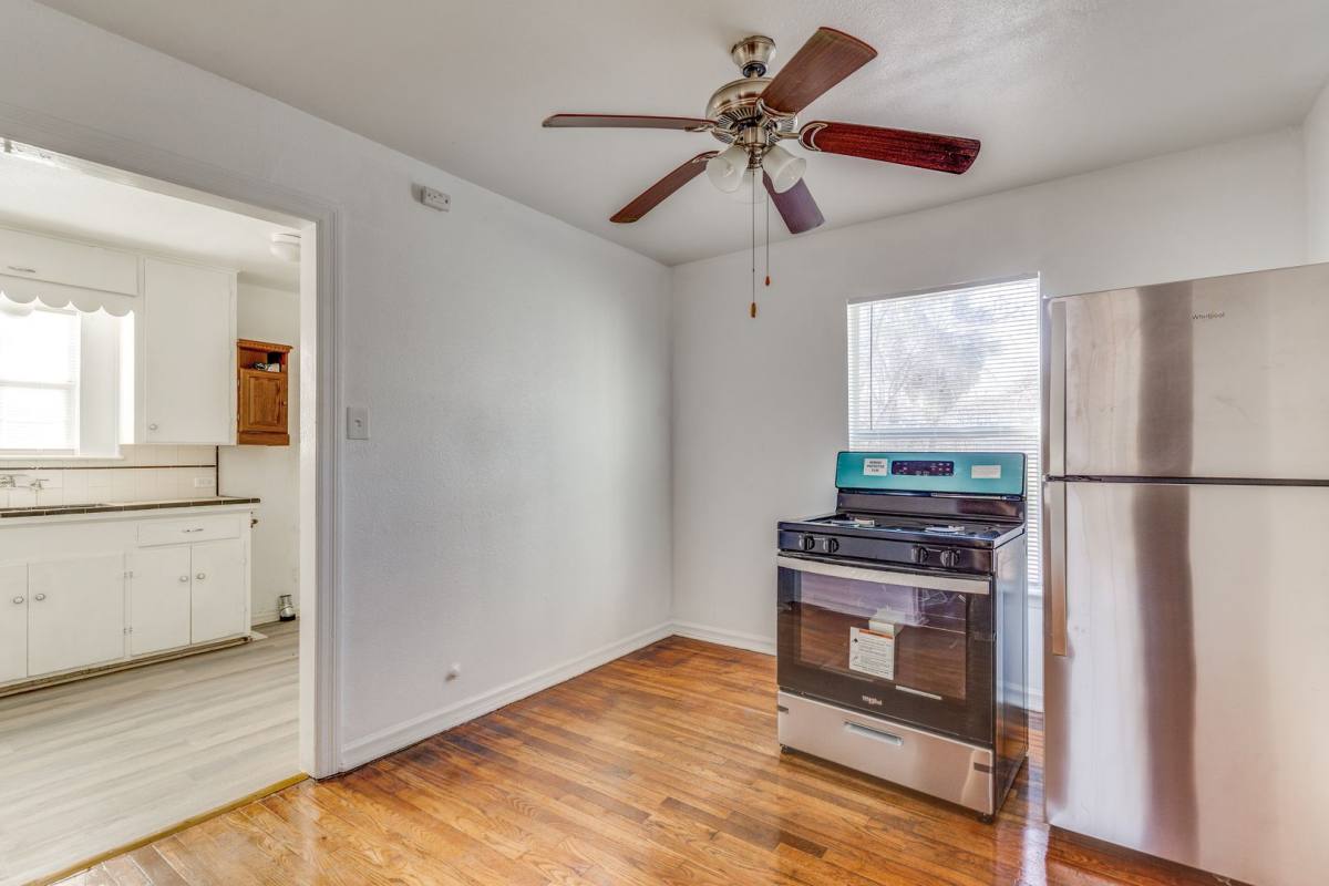 Apartment for rent at 616 & 618 Porter St, San Antonio, TX 78210