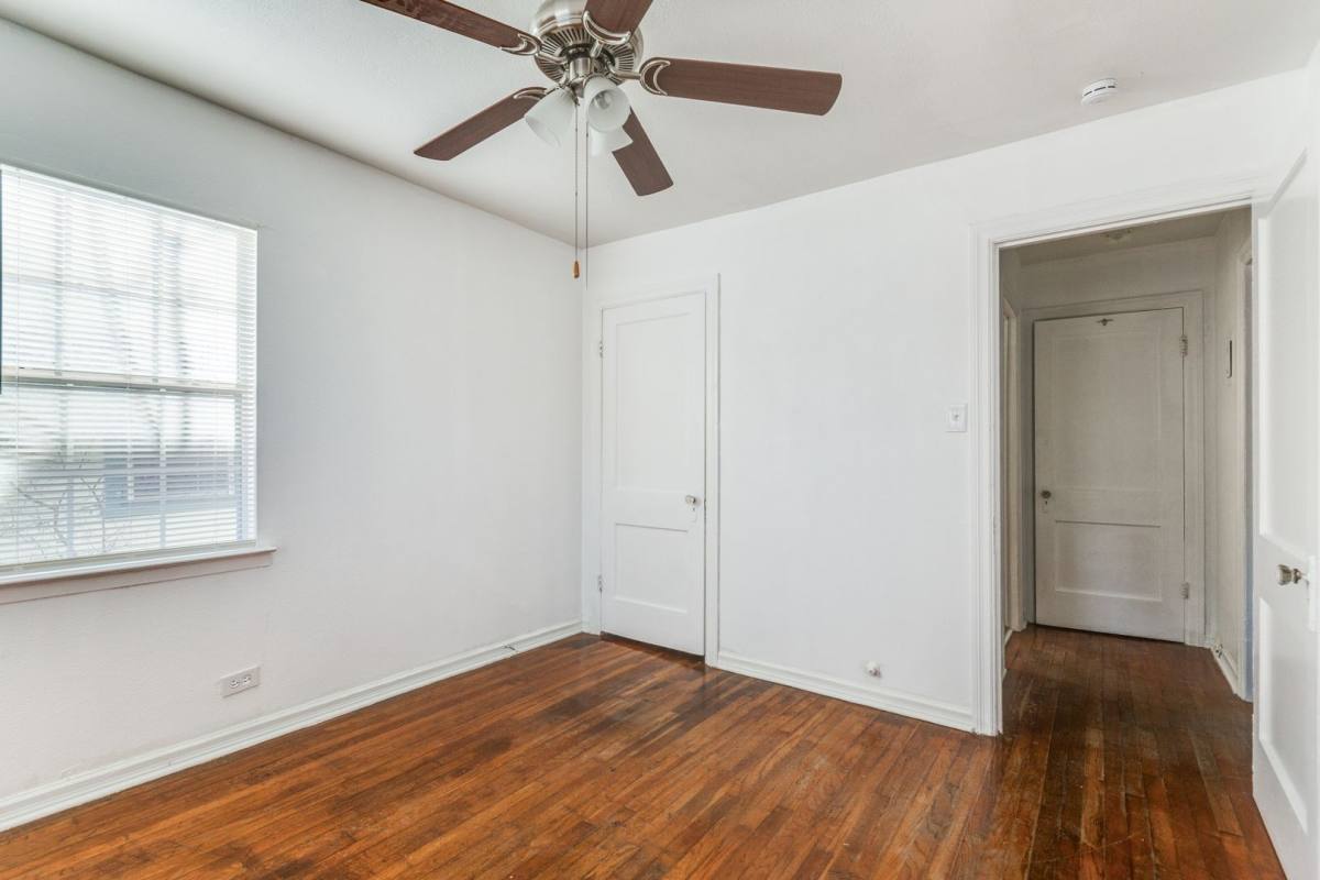 Apartment for rent at 616 & 618 Porter St, San Antonio, TX 78210